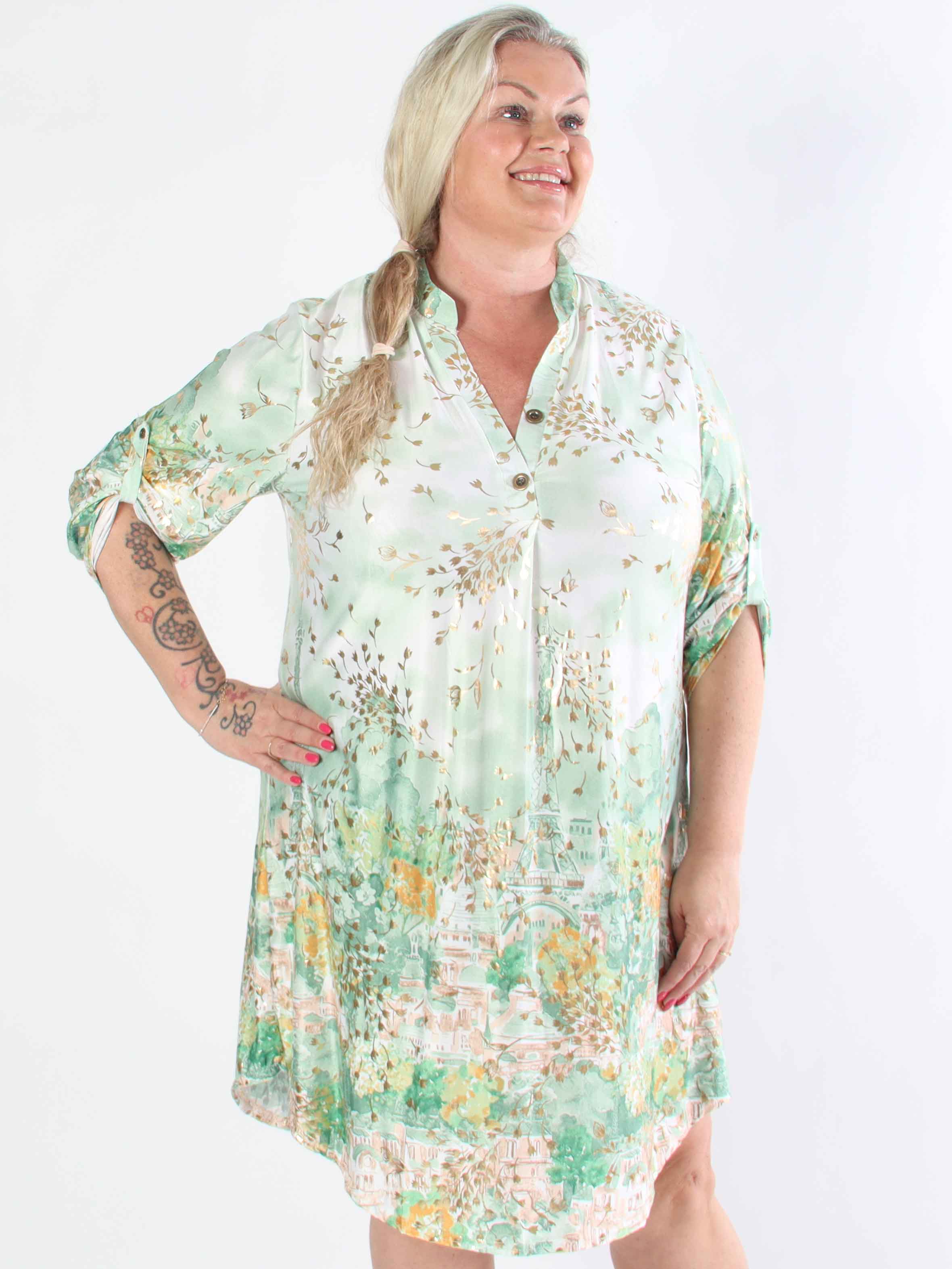 Ebba Paris Long - Elastisk mönstrad plus size klänning med gulddetaljer